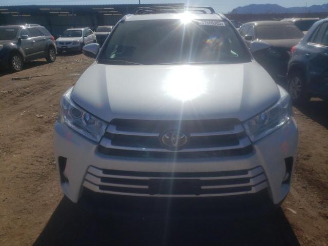 Photo 5 from auction – 2018 TOYOTA HIGHLANDER with VIN 5TDJZRFH4JS875723