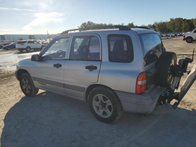 Photo 2 from auction – 2003 CHEVROLET TRACKER with VIN 2CNBE13CX36952985