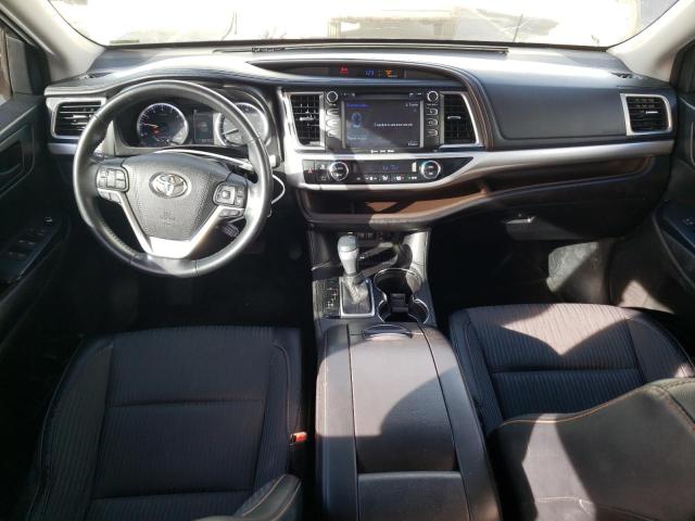 Photo 8 from auction – 2017 TOYOTA HIGHLANDER with VIN 5TDZZRFH3HS202404