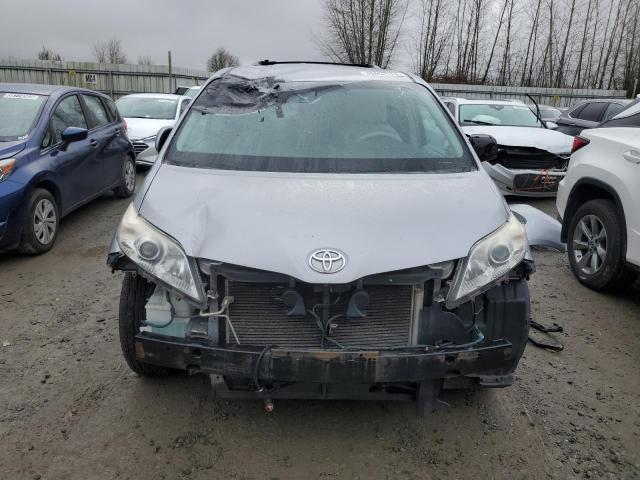 Photo 5 from auction – 2011 TOYOTA SIENNA LE with VIN 5TDKK3DC9BS027366
