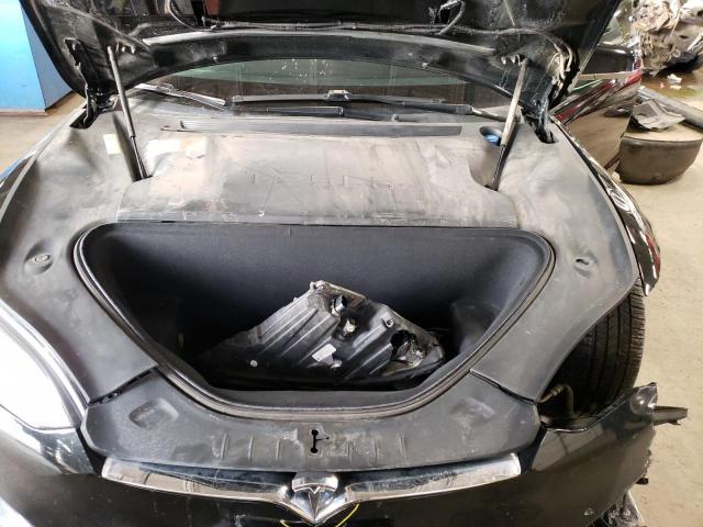 Photo 11 from auction – 2017 TESLA MODEL S with VIN 5YJSA1E24HF193501