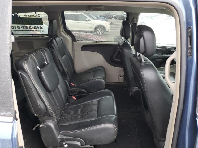 Photo 11 from auction – 2012 CHRYSLER TOWN & COU with VIN 2C4RC1CG4CR107186