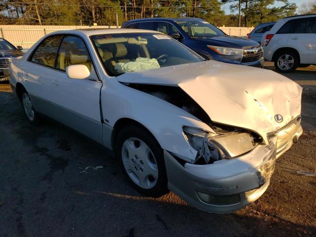Photo 4 from auction – 2000 LEXUS ES 300 with VIN JT8BF28G0Y5092146
