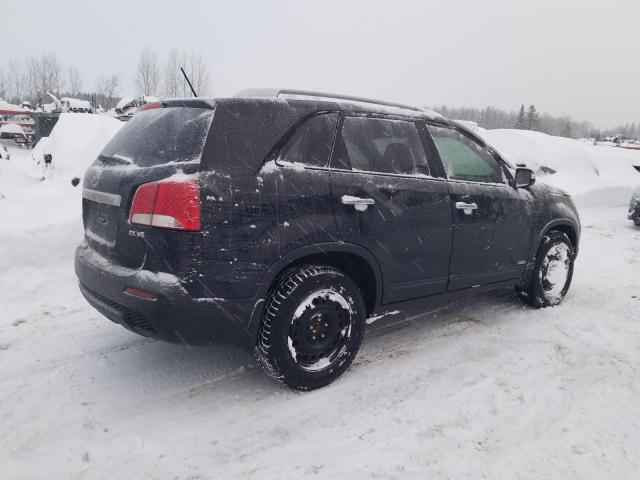 Photo 3 from auction – 2013 KIA SORENTO EX with VIN 5XYKUDA24DG315243