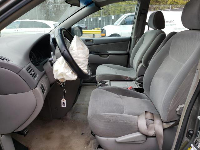 Photo 7 from auction – 2005 TOYOTA SIENNA CE with VIN 5TDZA23C05S367040