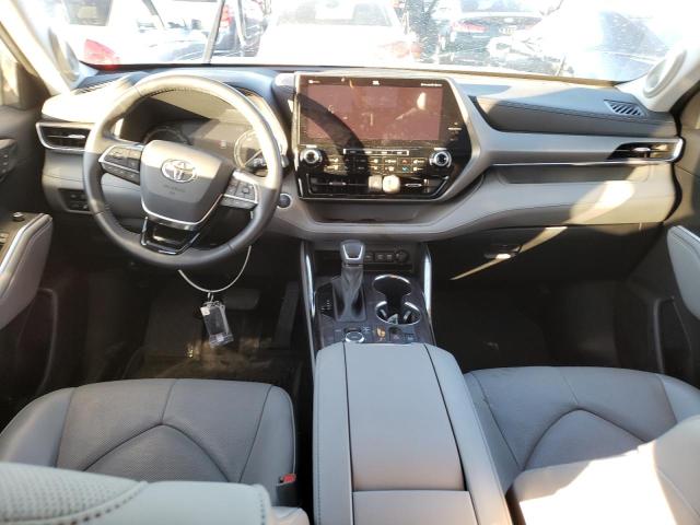 Photo 8 from auction – 2021 TOYOTA HIGHLANDER with VIN 5TDDZRBH7MS550510