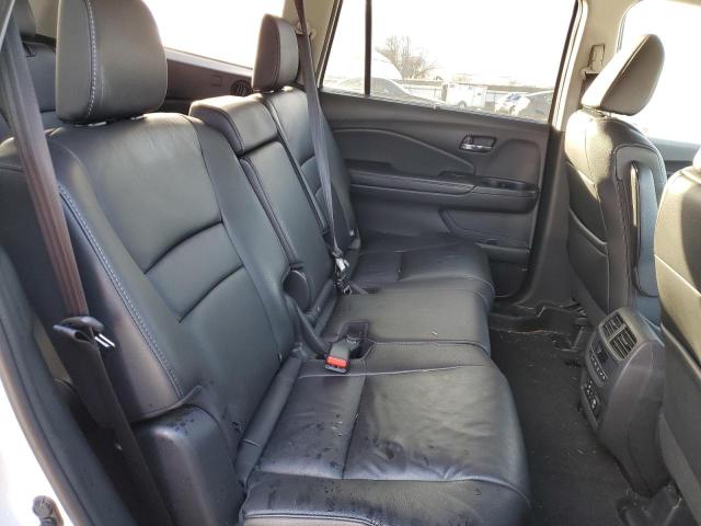 Photo 11 from auction – 2017 HONDA PILOT TOUR with VIN 5FNYF6H99HB085909