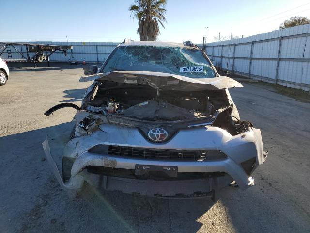 Photo 5 from auction – 2017 TOYOTA RAV4 LE with VIN 2T3BFREV6HW660020