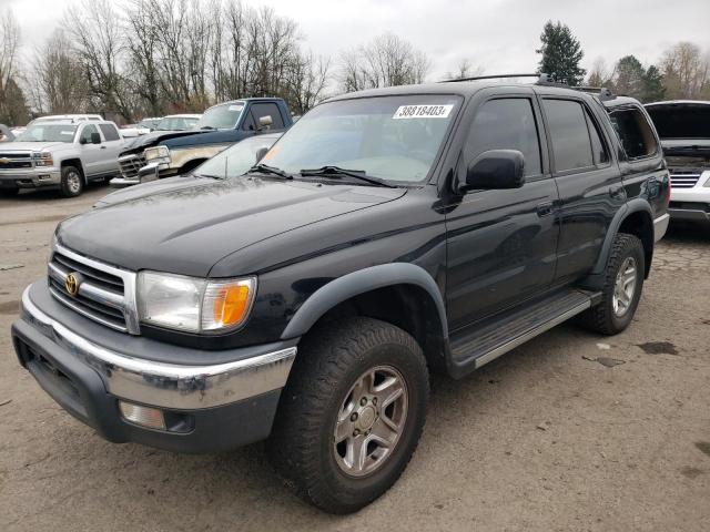 TOYOTA 4RUNNER SR 2000 with VIN JT3GN86R5Y0153283 - Photo from auction