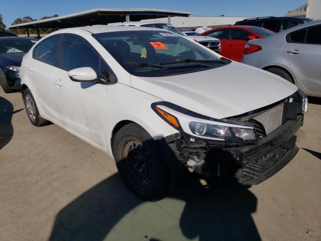 Photo 4 from auction – 2017 KIA FORTE LX with VIN 3KPFK4A75HE091244