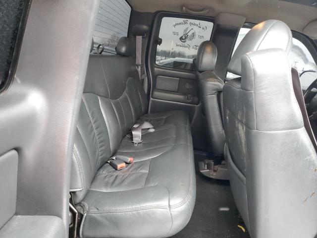Photo 10 from auction – 2002 CHEVROLET SILVERADO with VIN 1GCEK19T92E251642