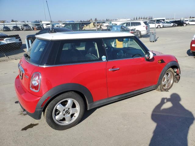 Photo 3 from auction – 2011 MINI COOPER with VIN WMWSU3C55BT093294