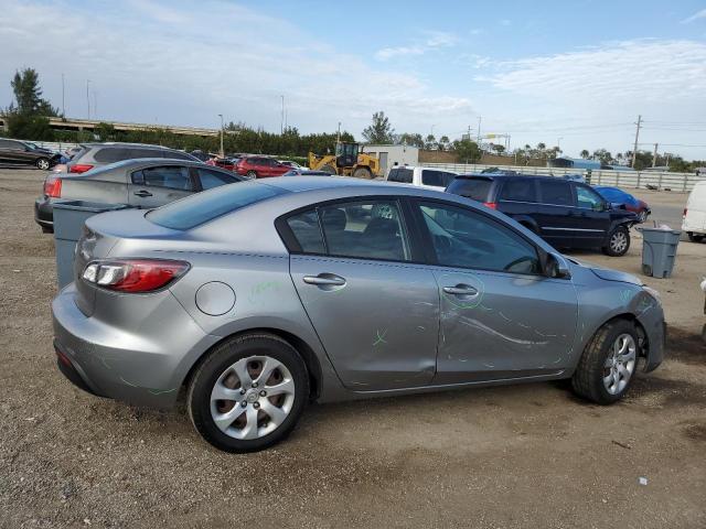 Photo 3 from auction – 2011 MAZDA 3 I with VIN JM1BL1UF1B1497108