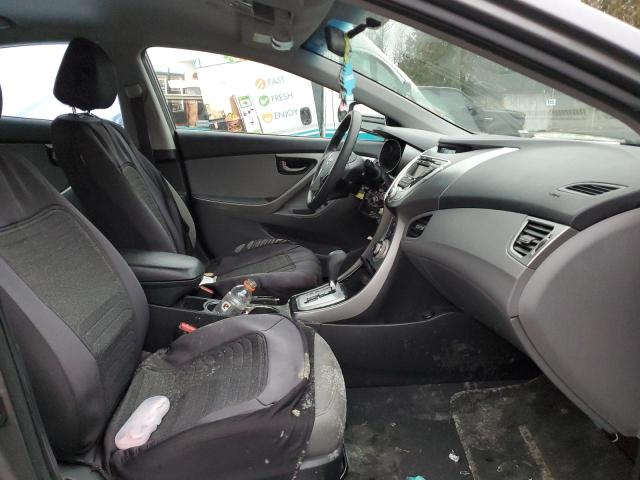 Photo 5 from auction – 2012 HYUNDAI ELANTRA GL with VIN 5NPDH4AE3CH064391