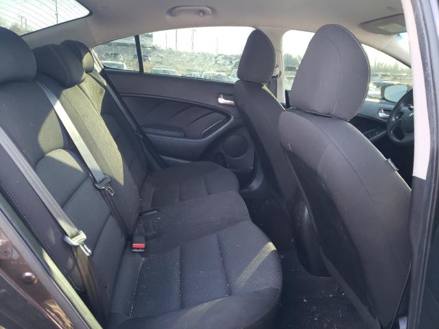 Photo 10 from auction – 2018 KIA FORTE LX with VIN 3KPFK4A73JE219180