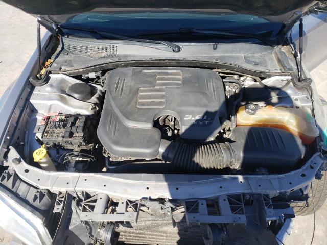 Photo 11 from auction – 2016 CHRYSLER 300C with VIN 2C3CCAEG2GH111174