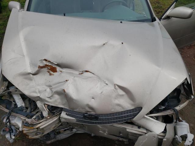 Photo 11 from auction – 2004 TOYOTA CAMRY with VIN JTDBF32K040153944