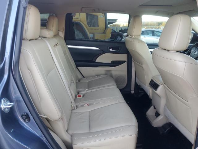 Photo 11 from auction – 2016 TOYOTA HIGHLANDER with VIN 5TDKKRFH1GS500289