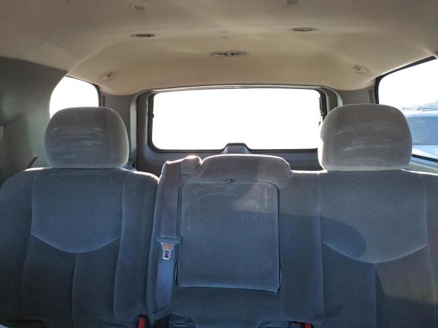 Photo 10 from auction – 2004 GMC YUKON with VIN 1GKEC13V54J175178