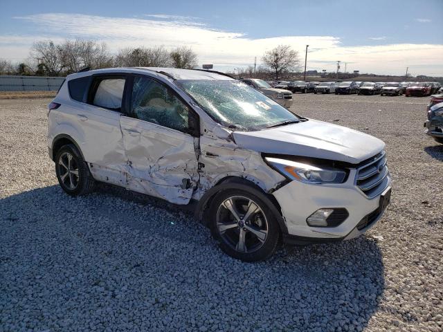 Photo 4 from auction – 2017 FORD ESCAPE SE with VIN 1FMCU0GD4HUC48908