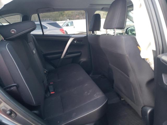 Photo 10 from auction – 2017 TOYOTA RAV4 with VIN JTMRJREV1HD124876