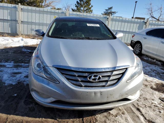 Photo 5 from auction – 2012 HYUNDAI SONATA SE with VIN 5NPEC4AC0CH379554