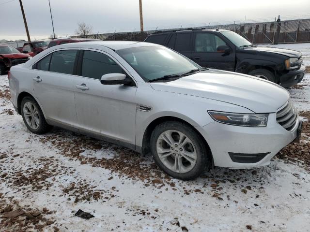 Photo 4 from auction – 2014 FORD TAURUS SEL with VIN 1FAHP2H82EG174743