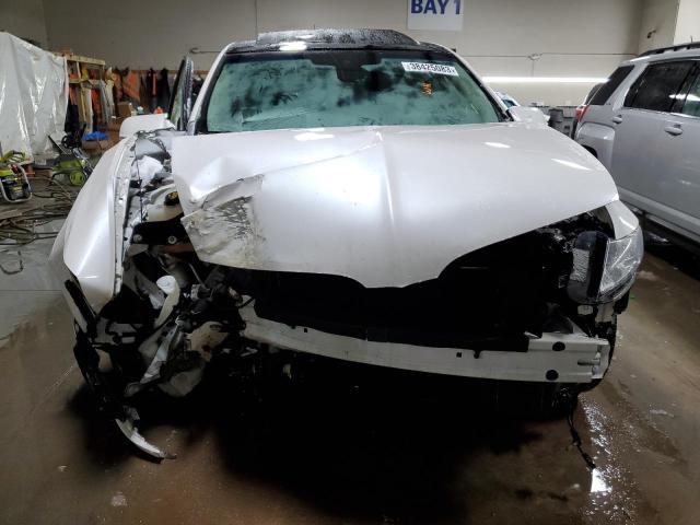 Photo 5 from auction – 2019 LINCOLN MKT with VIN 2LMHJ5AT2KBL00517