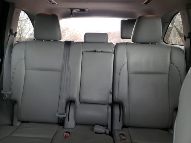 Foto 10 de la subasta – 2017 TOYOTA HIGHLANDER con VIN 5TDJZRFH5HS447928
