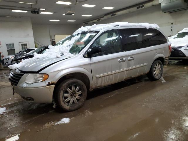 CHRYSLER TOWN & COU 2007 with VIN 2A4GP54L17R157526 - Photo from auction