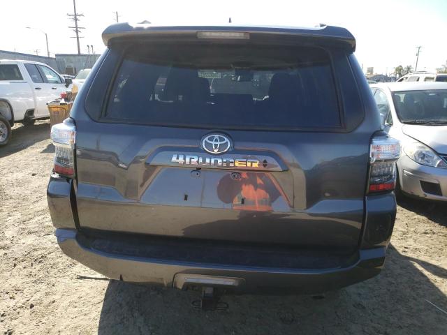 Photo 6 from auction – 2022 TOYOTA 4RUNNER SR with VIN JTEMU5JRXN6043700