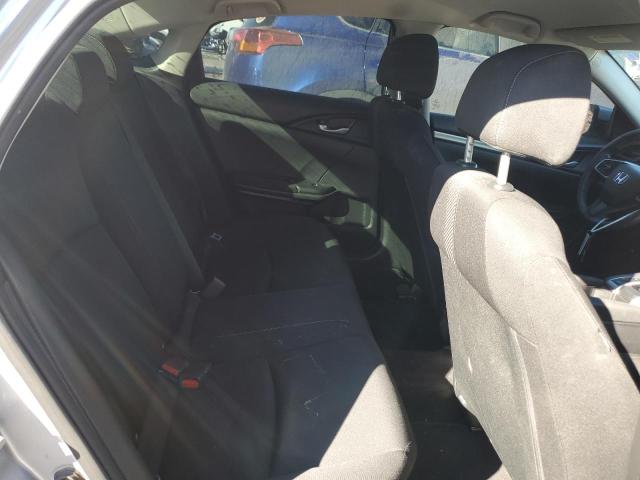 Photo 10 from auction – 2018 HONDA CIVIC LX with VIN 2HGFC2F59JH530868