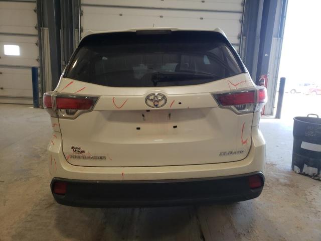 Photo 6 from auction – 2015 TOYOTA HIGHLANDER with VIN 5TDJKRFH1FS108990