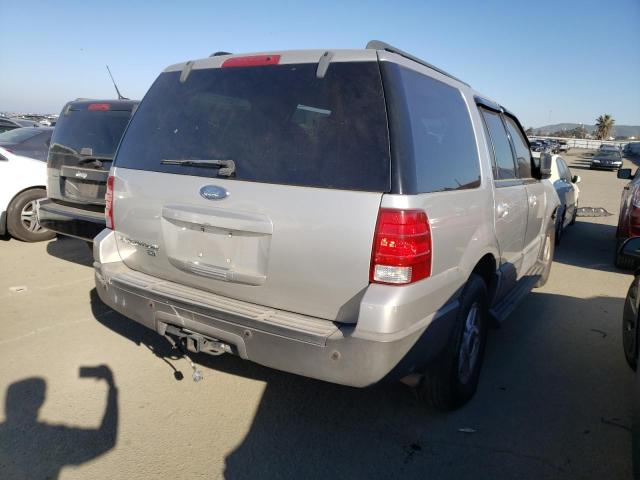 Photo 3 from auction – 2005 FORD EXPEDITION with VIN 1FMFU15585LA11676