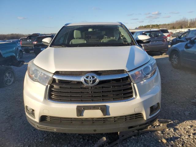 Photo 5 from auction – 2015 TOYOTA HIGHLANDER with VIN 5TDKKRFH8FS058688
