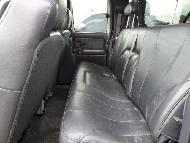 Photo 10 from auction – 2001 CHEVROLET SILVERADO with VIN 2GCEC19W911161690