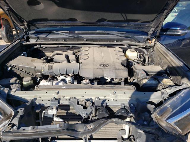 Photo 12 from auction – 2018 TOYOTA 4RUNNER SR with VIN JTEBU5JRXJ5527504