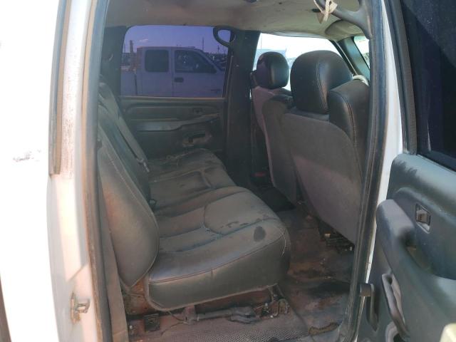 Photo 10 from auction – 2005 CHEVROLET SILVERADO with VIN 1GCHC23U65F812671