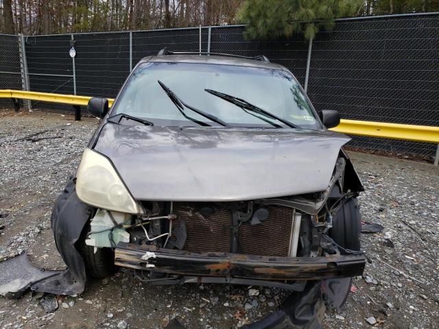 Photo 5 from auction – 2005 TOYOTA SIENNA CE with VIN 5TDZA23C05S367040