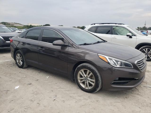 Photo 4 from auction – 2017 HYUNDAI SONATA SE with VIN 5NPE24AF4HH460688