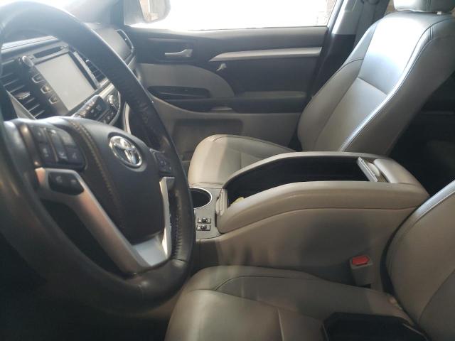 Photo 7 from auction – 2015 TOYOTA HIGHLANDER with VIN 5TDJKRFH1FS108990