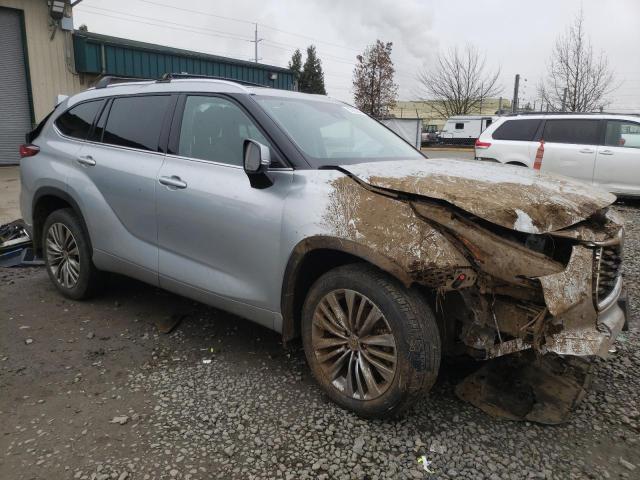 Photo 4 from auction – 2020 TOYOTA HIGHLANDER with VIN 5TDFZRBH6LS022738