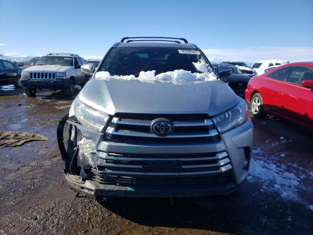 Photo 5 from auction – 2017 TOYOTA HIGHLANDER with VIN 5TDDZRFH3HS479841