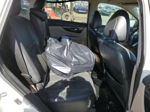 Photo 11 from auction – 2015 NISSAN ROGUE S with VIN 5N1AT2MT7FC757640