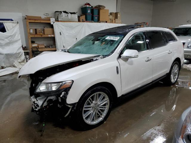 LINCOLN MKT 2019 with VIN 2LMHJ5AT2KBL00517 - Photo from auction