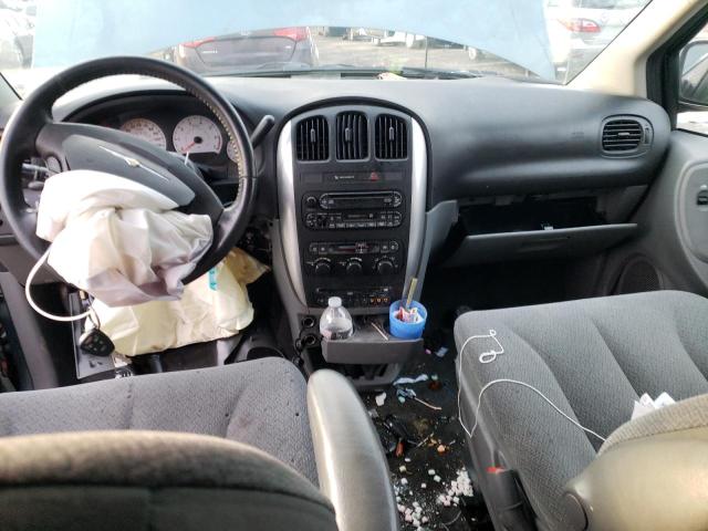 Photo 8 from auction – 2005 CHRYSLER TOWN&COUNT with VIN 2C4GP54L85R508290