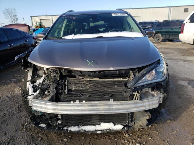 Photo 5 from auction – 2017 CHRYSLER PACIFICA T with VIN 2C4RC1EG9HR537042