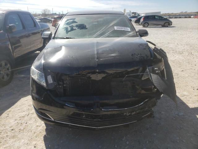 Photo 5 from auction – 2016 LINCOLN MKT with VIN 2LMHJ5NK9GBL02015