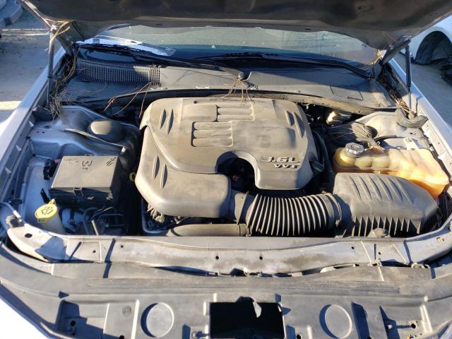 Photo 11 from auction – 2013 CHRYSLER 300C with VIN 2C3CCAEG1DH606428
