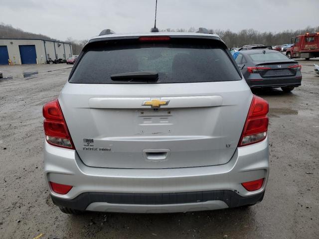 Photo 6 from auction – 2018 CHEVROLET TRAX 1LT with VIN 3GNCJPSB0JL269192